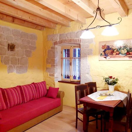 Hvar Heart Heritage Apartment 스타리 그라드 외부 사진